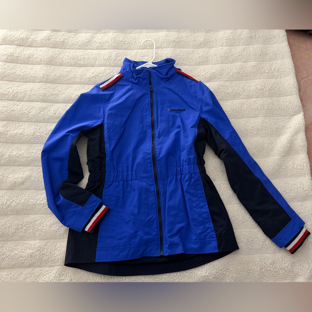 Tommy Hilfiger Women's Blue and Black Windbreaker